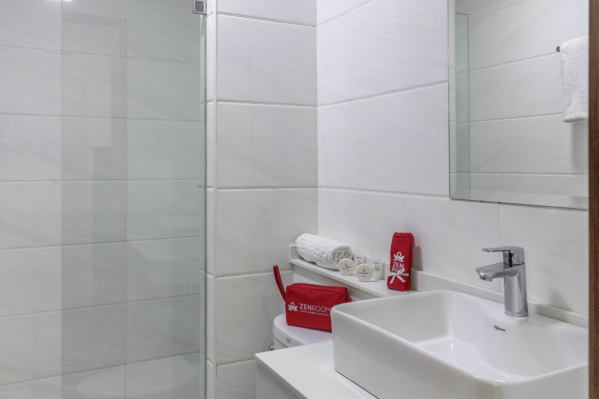Zen Rooms S Hotel & Residences Себу Экстерьер фото